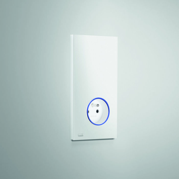 Gniazdo - centralka Hub Pro iO